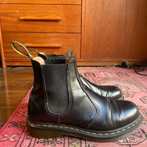 Dr. Martens 2976 Black Chelsea Boots in Women's Size 8